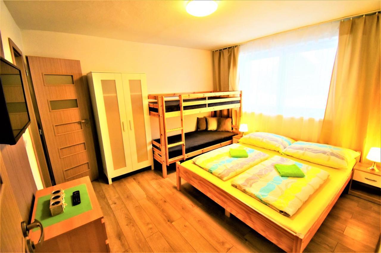 Penzion Privat Siesta Hotel Liptovský Mikuláš Buitenkant foto